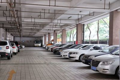 南京首批13个'共享车场'上线，智慧化解'停车难'问题