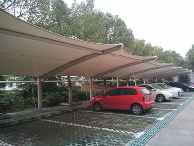 沿江高速常熟北服务中心膜结构停车棚 提升停车服务新标准